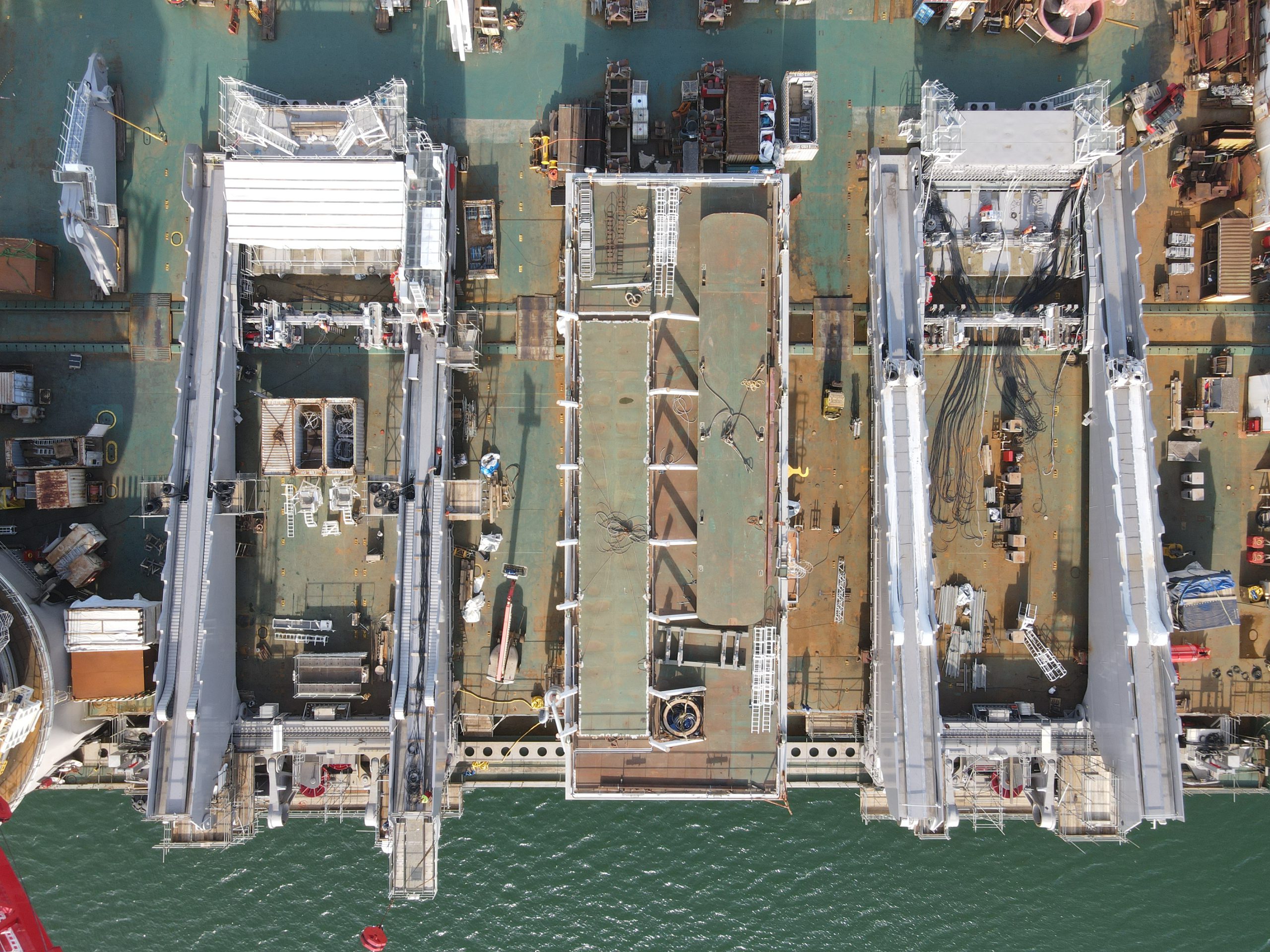 [VIDEO] Pioneering Spirit’s new jacket lift system nears completion