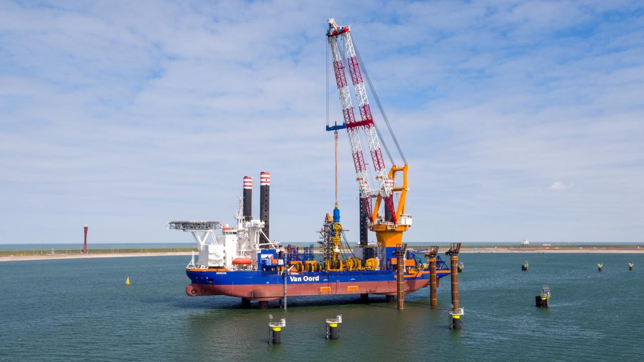 Upgraded Aeolus starts work on French offshore wind farm