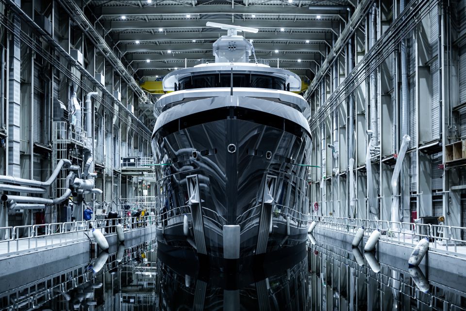 Feadship fits 55-metre explorer yacht Shinkai with gyroscope system