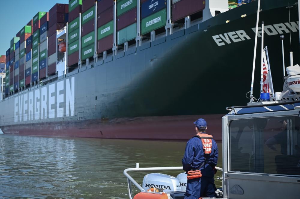 Container ship Ever Forward doesn’t budge during refloating attempt