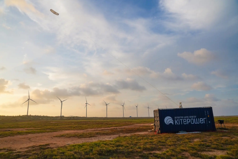 Kites at sea as an alternative to wind turbines?