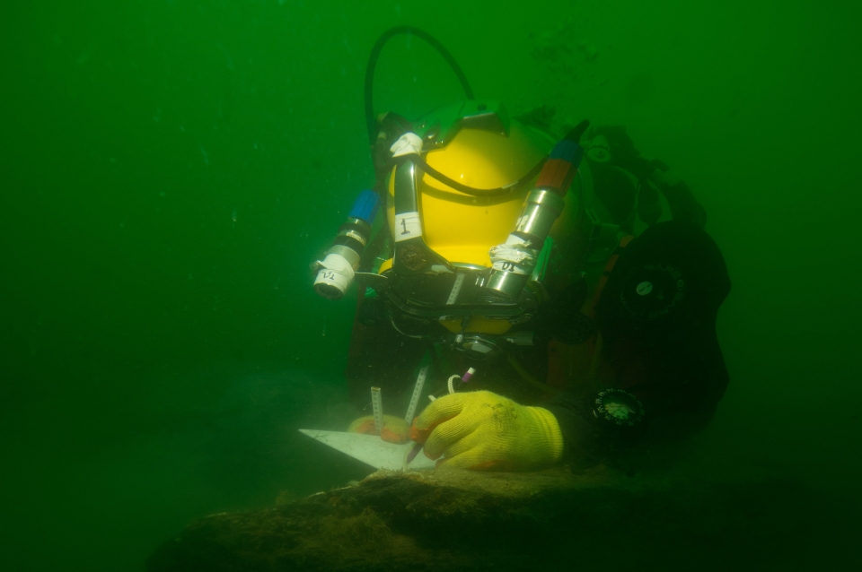 Usually divers are sent in to inspect shipwreck sites.