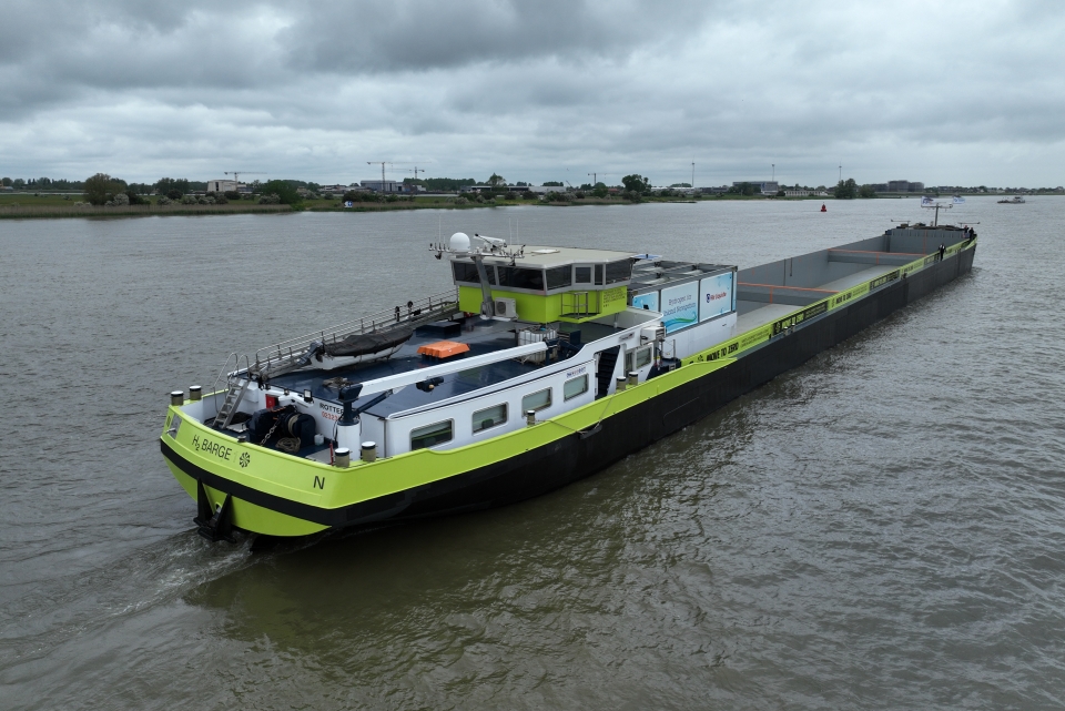 FPS launches zero-emission inland container ship