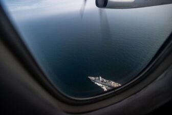 HNLMS De Ruyter escorts the Admiral Vladimirsky in the North Sea. The picture was taken from a Coast Guard aircraft (photo by Dutch Ministry of Defence).