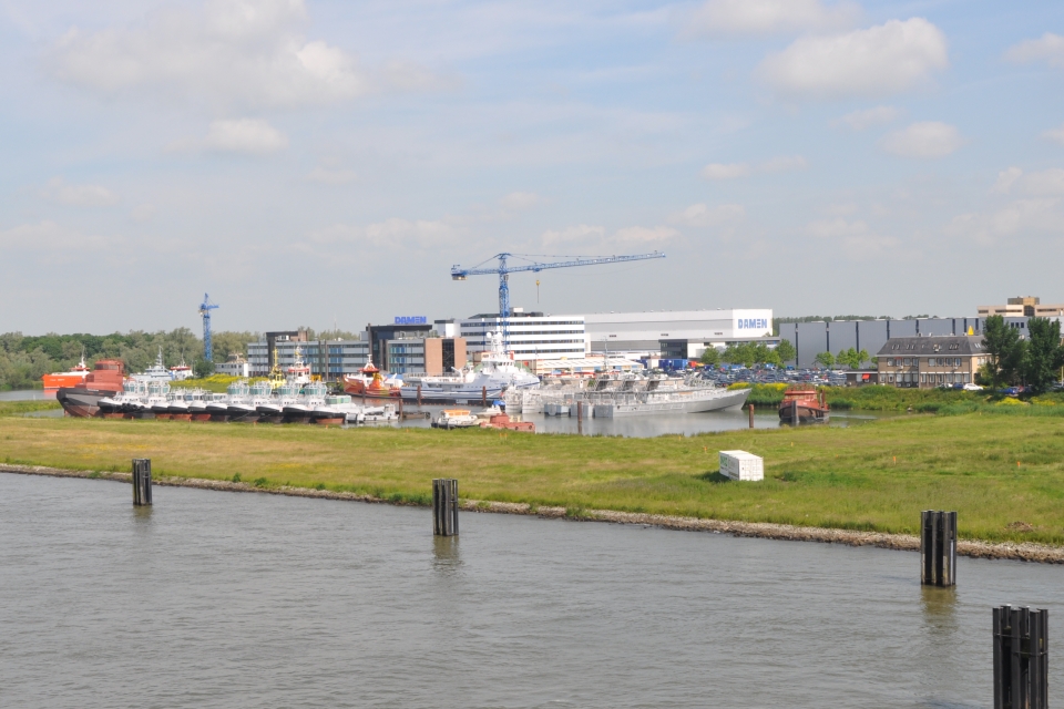 Damen Shipyards Gornichem by S J de Waard Wikimedia Commons