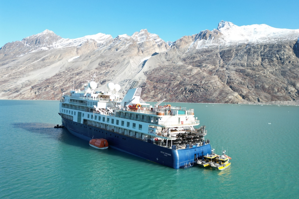 Expedition cruise ship Ocean Explorer grounds off Greenland [UPDATED]