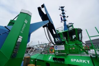 RSD-e 2513 - Sparky - electric harbour tug