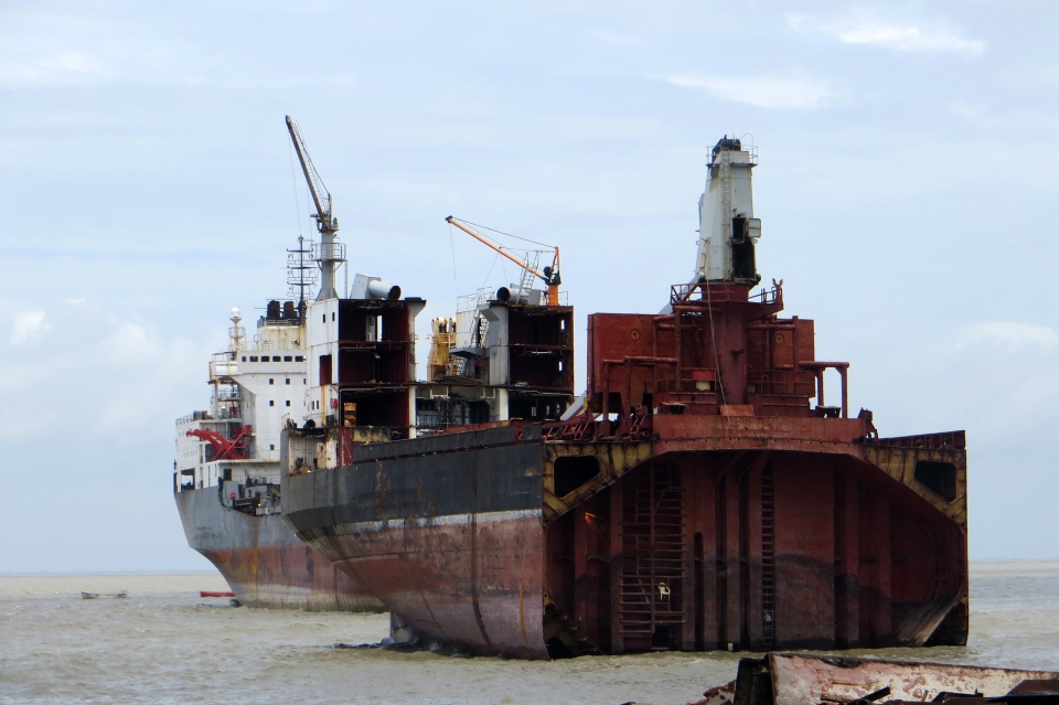 Ship recycling by IMO_Flickr