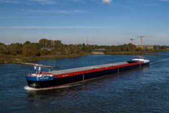 First newbuild hydrogen inland vessel Antonie on trials