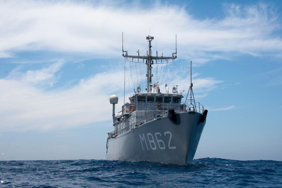 Dutch navy monitors North Sea infrastructure with minehunter