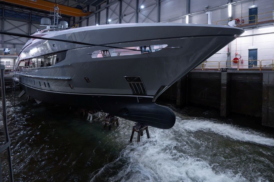 VIDEO: Heesen launches 50-metre steel yacht Cinderella Noel IV