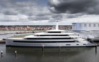 101-metre Feadship yacht exits building hall