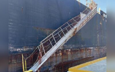 Damage to accommodation ladder