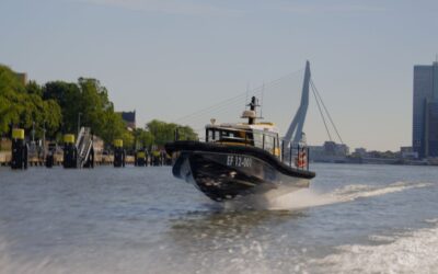 VIDEO: Port of Rotterdam trials electric hydrofoil vessel