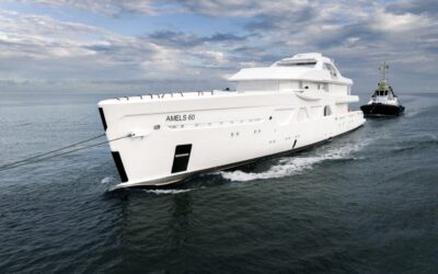 Amels 60 and 80 arrive in Vlissingen for outfitting