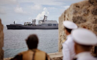 HNLMS Den Helder in the Caribbean for warm-weather trials