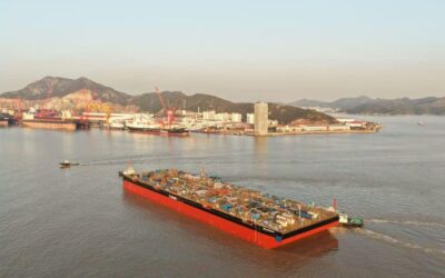 Allseas’ cargo barge Braveheart en route to Rotterdam