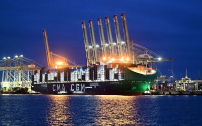 Largest LNG container ship calls at Rotterdam