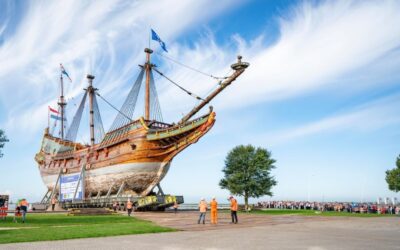 646-tonne Batavia moved ashore at Lelystad
